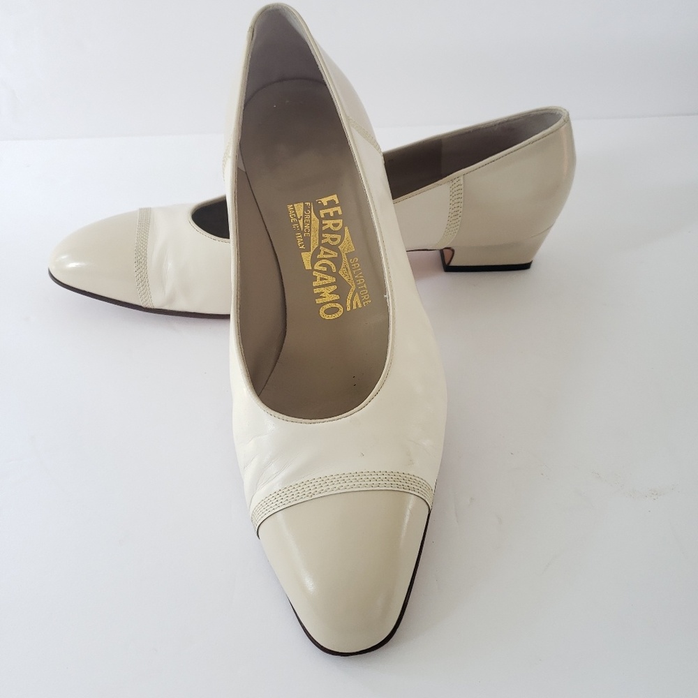 Salvatore Ferragamo Classic cream & tan low heels